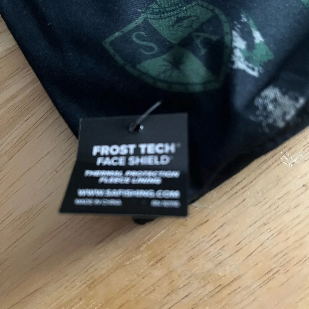 NWT- SA Frost tech face shield w/thermal protection fleece lining- OS